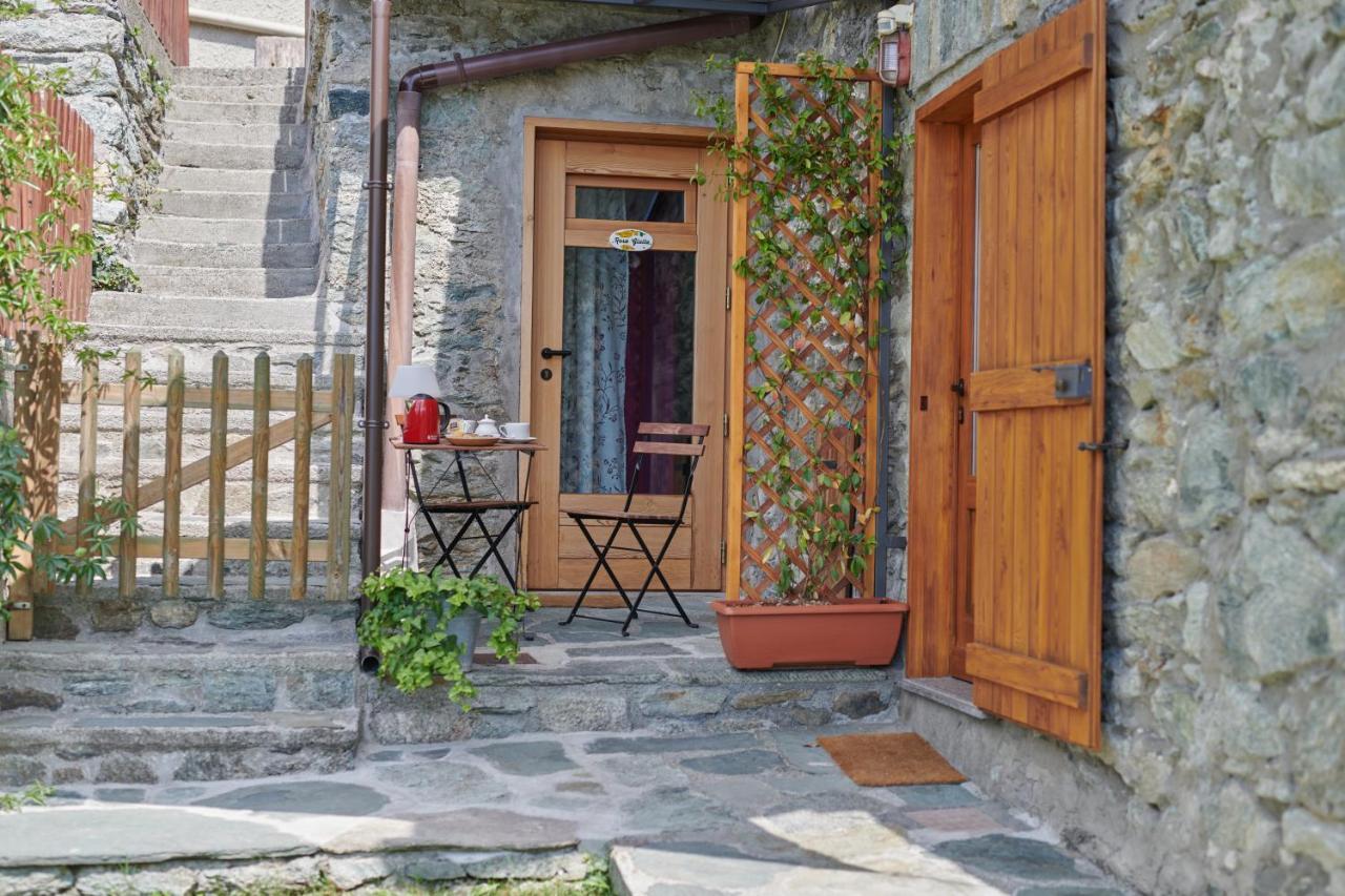 Le Rosier B&B E Appartamento Saint-Vincent Exterior photo